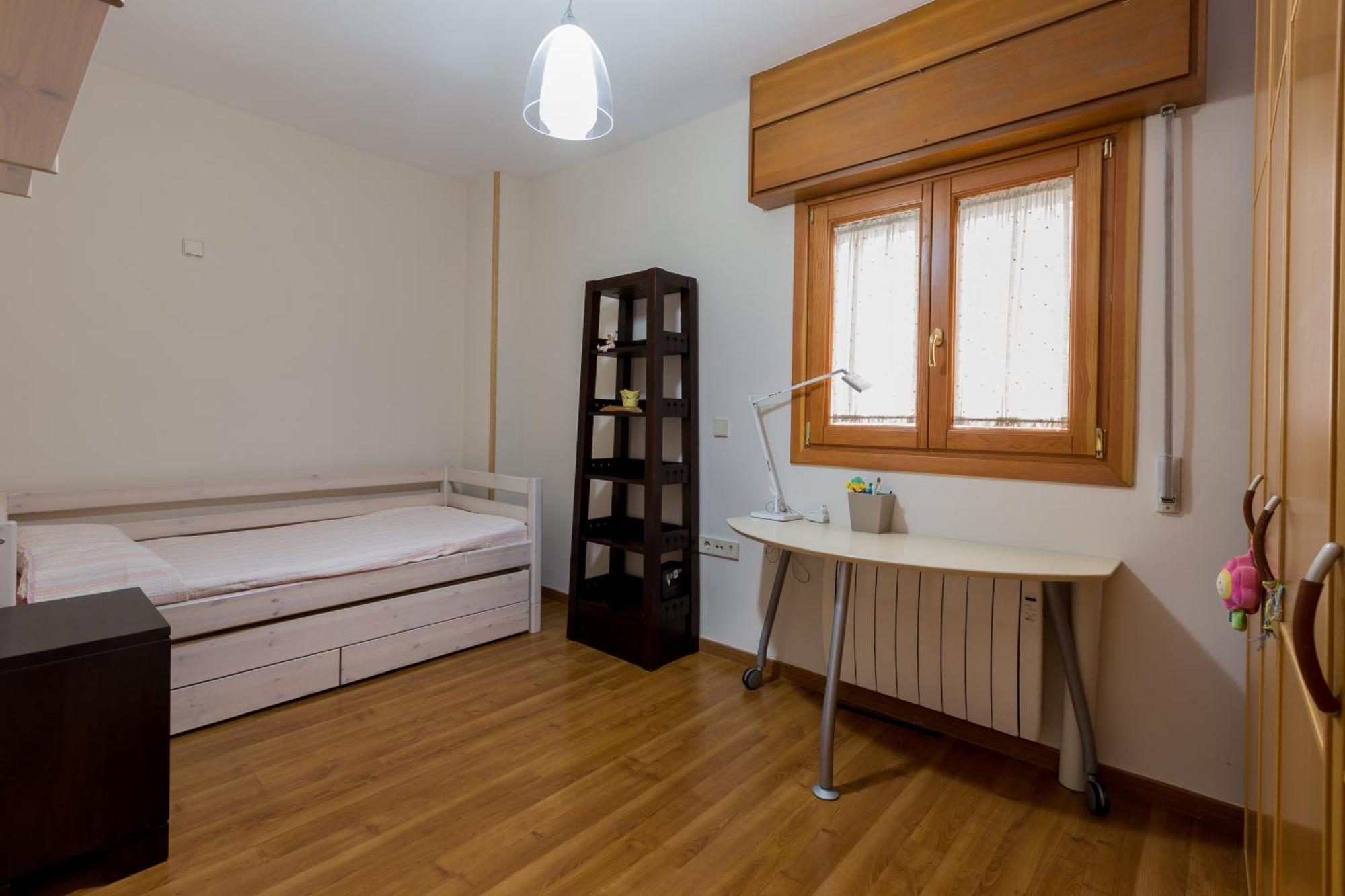 Gracia Suites - Centro Y Confort Con Parking Gratis Granada Bagian luar foto